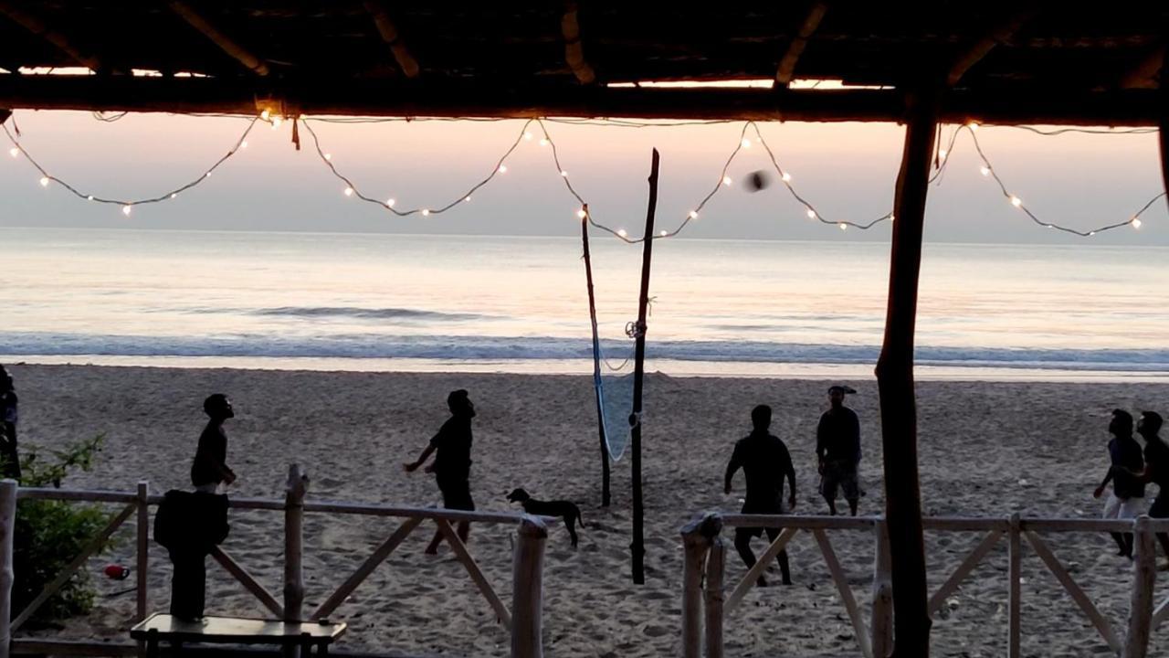 Surya Beach Cafe And Stay Gokarna  Exterior photo