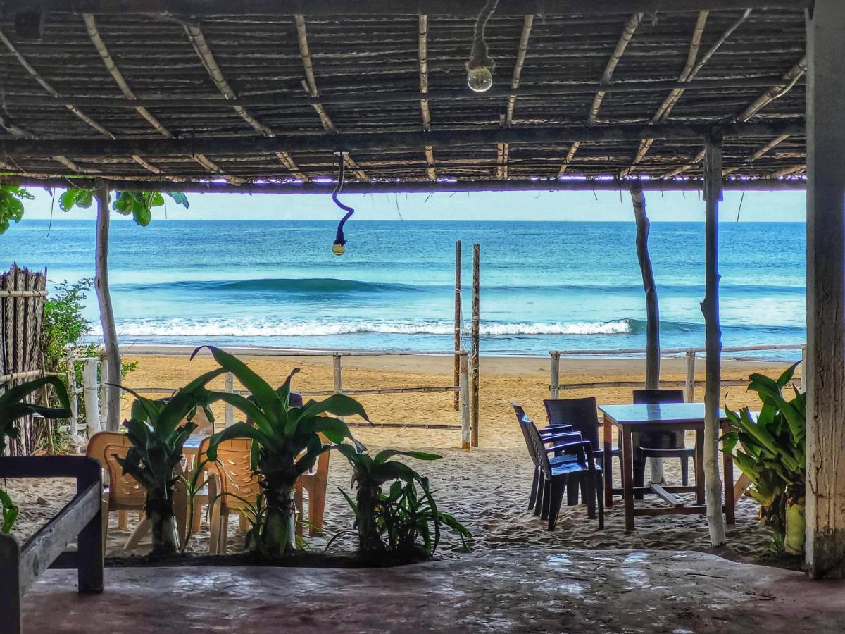 Surya Beach Cafe And Stay Gokarna  Exterior photo