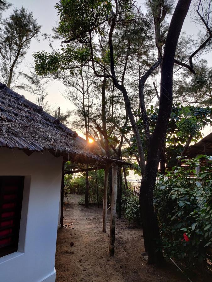 Surya Beach Cafe And Stay Gokarna  Exterior photo