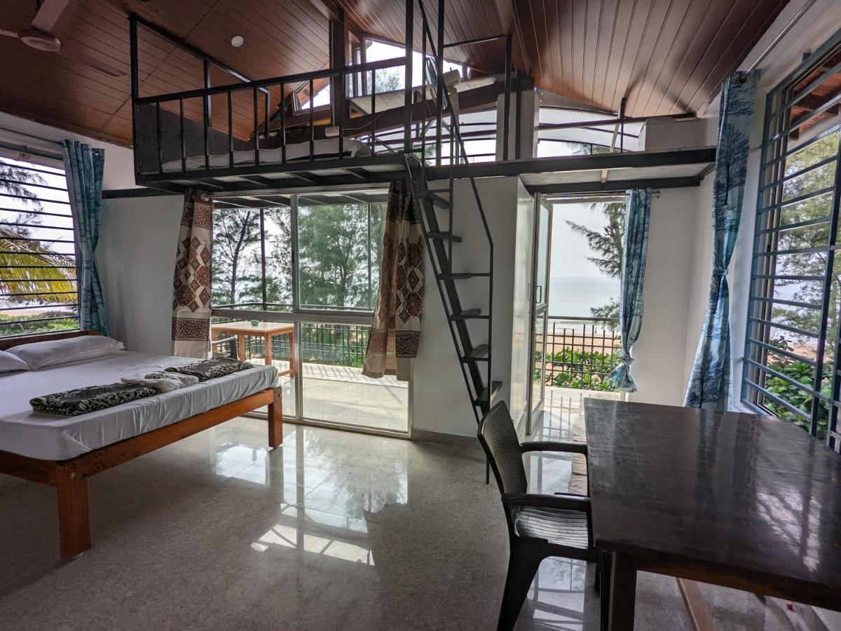 Surya Beach Cafe And Stay Gokarna  Exterior photo